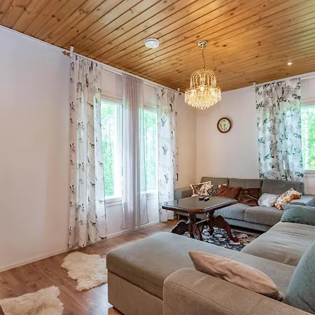 Laeaesaenaeyraes By Interhome